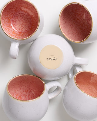 Areia - Mug big pink with gold rim