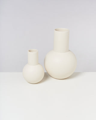 Bola Vase L sand